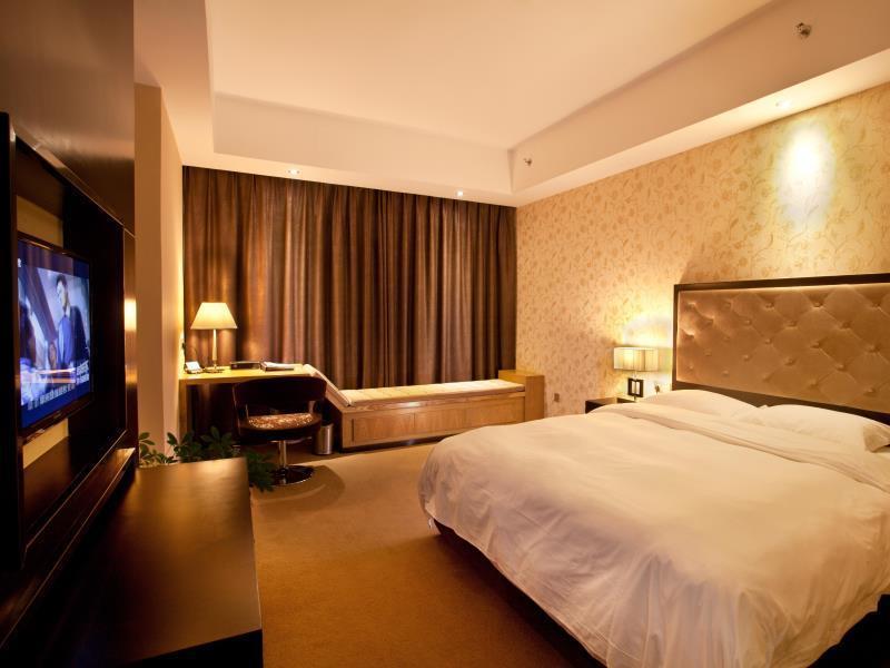 Mingfeng International Hotel Гуейлин Екстериор снимка