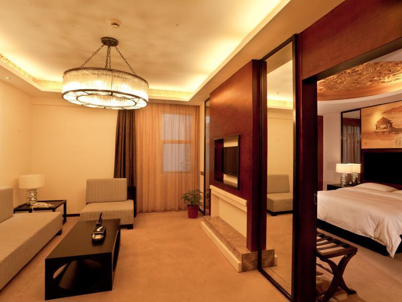 Mingfeng International Hotel Гуейлин Екстериор снимка