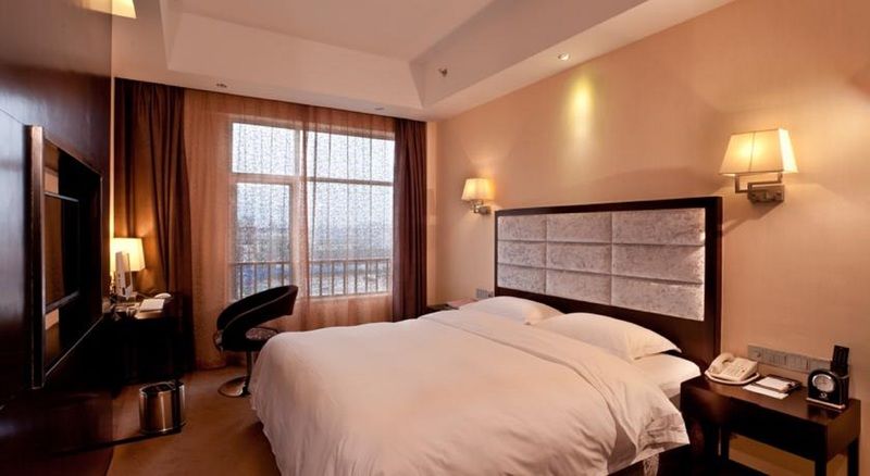 Mingfeng International Hotel Гуейлин Екстериор снимка