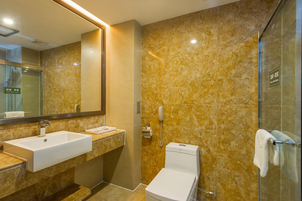Mingfeng International Hotel Гуейлин Екстериор снимка