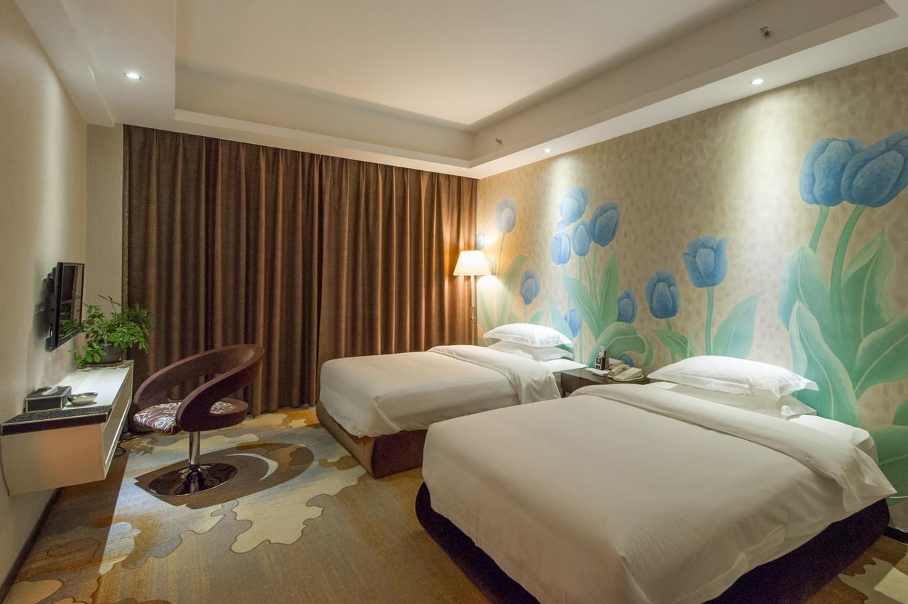 Mingfeng International Hotel Гуейлин Екстериор снимка
