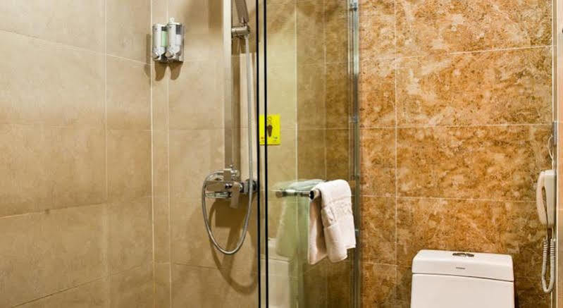 Mingfeng International Hotel Гуейлин Екстериор снимка