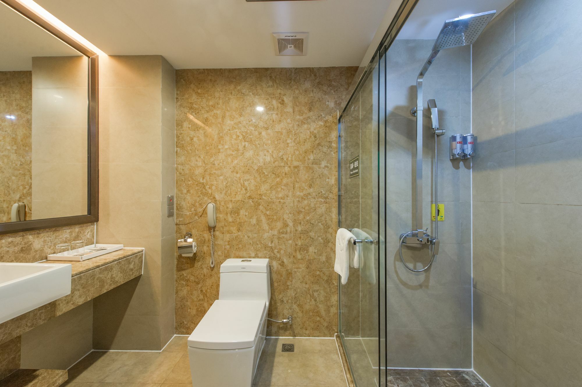 Mingfeng International Hotel Гуейлин Екстериор снимка